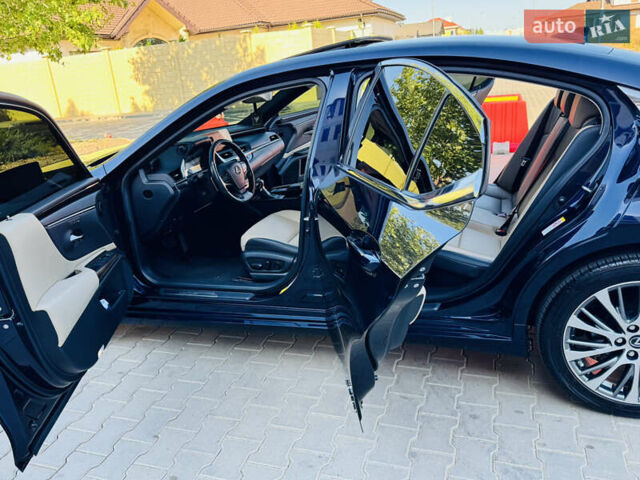Лексус ЕС 2019 в Одессе на Automoto.ua Синий Лексус ЕС, объемом двигателя 2.49 л и пробегом 53 тыс. км за 39553 $, фото 32 на Automoto.ua