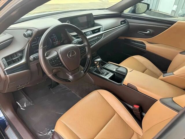 Синий Лексус ЕС, объемом двигателя 0 л и пробегом 34 тыс. км за 15600 $, фото 8 на Automoto.ua