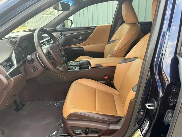 Синий Лексус ЕС, объемом двигателя 0 л и пробегом 34 тыс. км за 15600 $, фото 7 на Automoto.ua