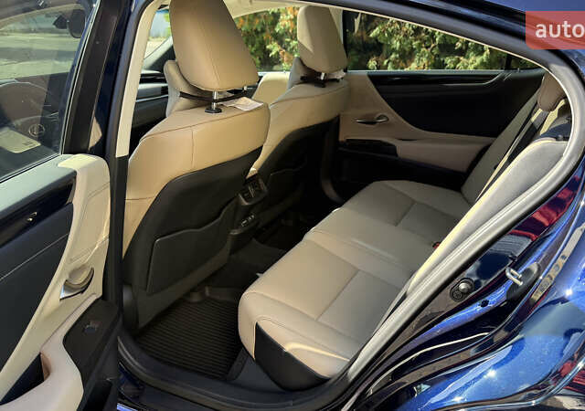 Синий Лексус ЕС, объемом двигателя 3.46 л и пробегом 45 тыс. км за 44000 $, фото 7 на Automoto.ua