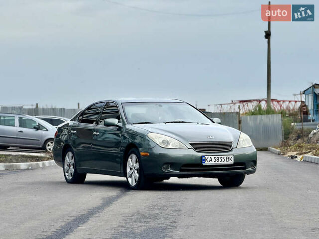 Зеленый Лексус ЕС, объемом двигателя 3.3 л и пробегом 242 тыс. км за 4350 $, фото 2 на Automoto.ua