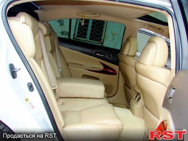 Белый Лексус ГС, объемом двигателя 3 л и пробегом 265 тыс. км за 10300 $, фото 11 на Automoto.ua