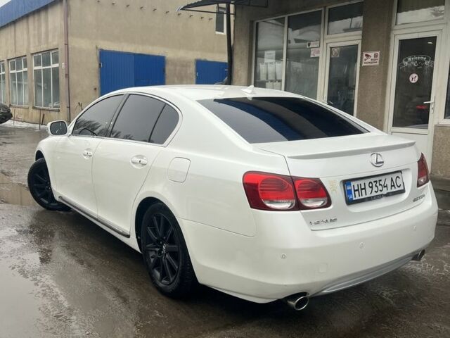 Белый Лексус ГС, объемом двигателя 3.5 л и пробегом 300 тыс. км за 8000 $, фото 1 на Automoto.ua