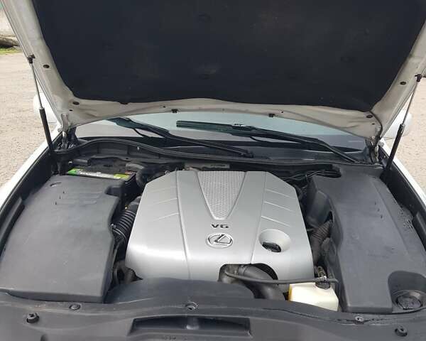 Белый Лексус ГС, объемом двигателя 3.46 л и пробегом 220 тыс. км за 8000 $, фото 7 на Automoto.ua