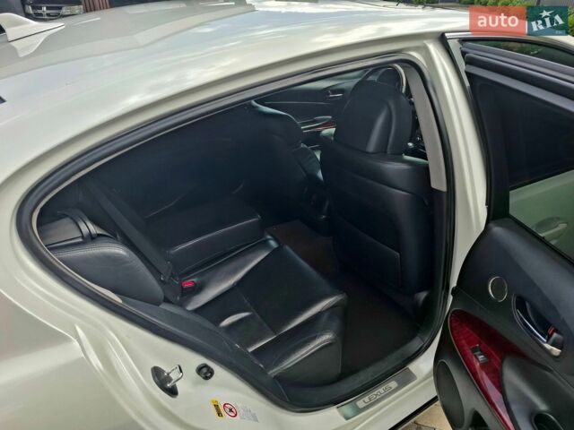 Білий Лексус ГС, об'ємом двигуна 3.46 л та пробігом 351 тис. км за 8800 $, фото 9 на Automoto.ua