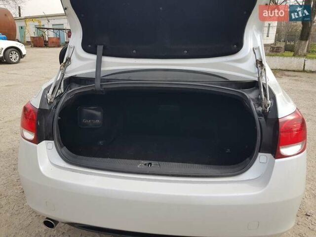 Белый Лексус ГС, объемом двигателя 3.46 л и пробегом 220 тыс. км за 8000 $, фото 6 на Automoto.ua