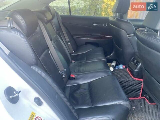 Белый Лексус ГС, объемом двигателя 3.5 л и пробегом 160 тыс. км за 9800 $, фото 6 на Automoto.ua