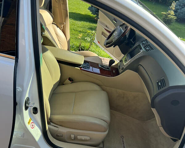 Белый Лексус ГС, объемом двигателя 3.5 л и пробегом 158 тыс. км за 12000 $, фото 15 на Automoto.ua