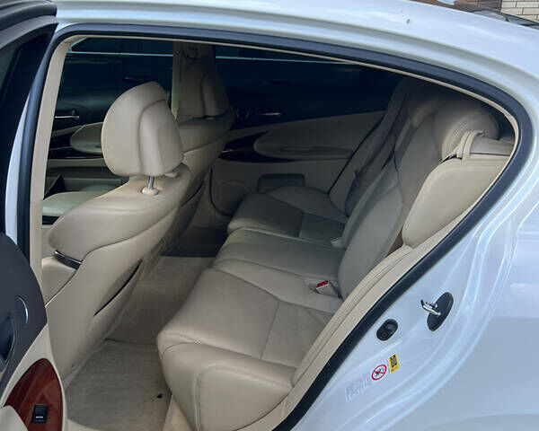 Белый Лексус ГС, объемом двигателя 3.5 л и пробегом 158 тыс. км за 12000 $, фото 10 на Automoto.ua