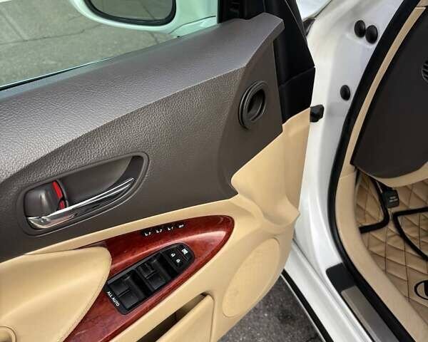 Білий Лексус ГС, об'ємом двигуна 3.46 л та пробігом 291 тис. км за 8300 $, фото 10 на Automoto.ua