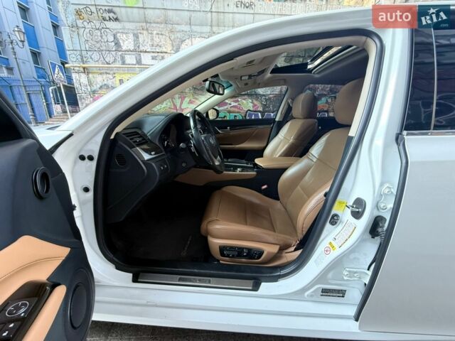 Белый Лексус ГС, объемом двигателя 3.5 л и пробегом 140 тыс. км за 21900 $, фото 53 на Automoto.ua