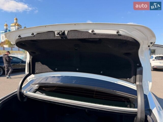 Білий Лексус ГС, об'ємом двигуна 2.5 л та пробігом 234 тис. км за 15000 $, фото 36 на Automoto.ua