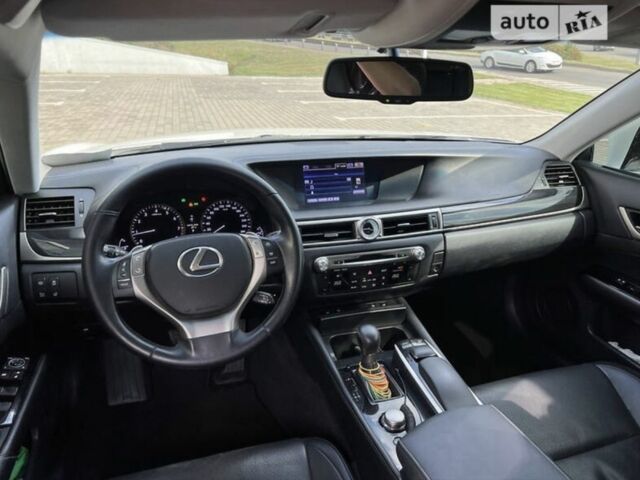 Білий Лексус ГС, об'ємом двигуна 2.5 л та пробігом 213 тис. км за 15500 $, фото 2 на Automoto.ua