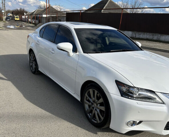 Белый Лексус ГС, объемом двигателя 3.46 л и пробегом 157 тыс. км за 17000 $, фото 4 на Automoto.ua