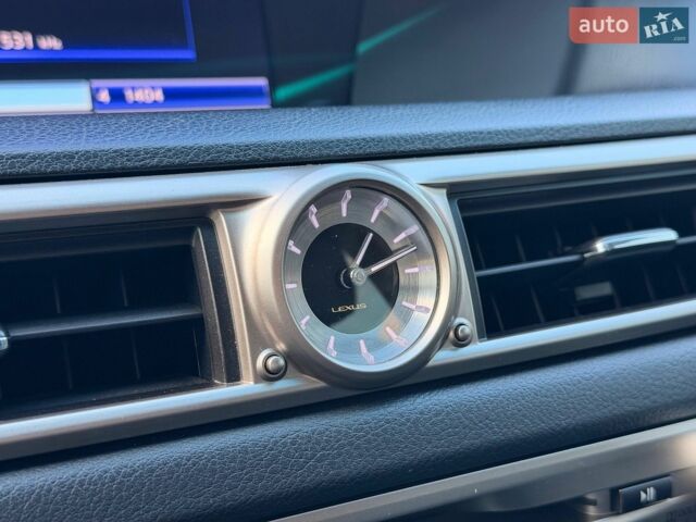 Білий Лексус ГС, об'ємом двигуна 2.5 л та пробігом 234 тис. км за 15000 $, фото 74 на Automoto.ua