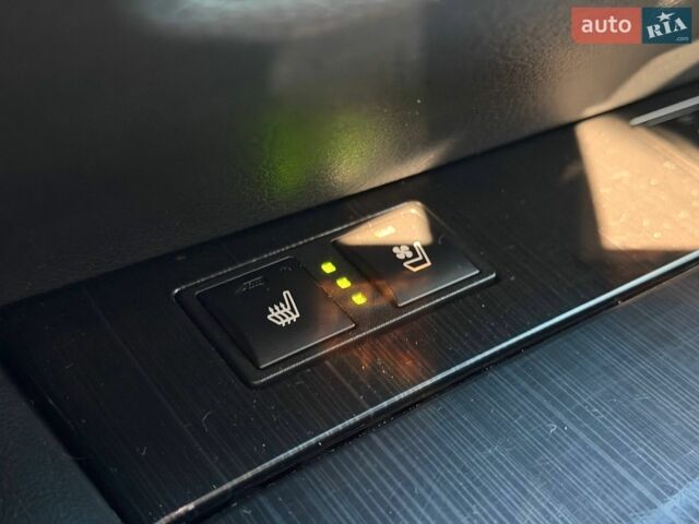 Білий Лексус ГС, об'ємом двигуна 2.5 л та пробігом 234 тис. км за 15000 $, фото 77 на Automoto.ua
