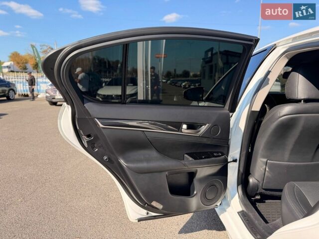 Білий Лексус ГС, об'ємом двигуна 2.5 л та пробігом 234 тис. км за 15000 $, фото 53 на Automoto.ua