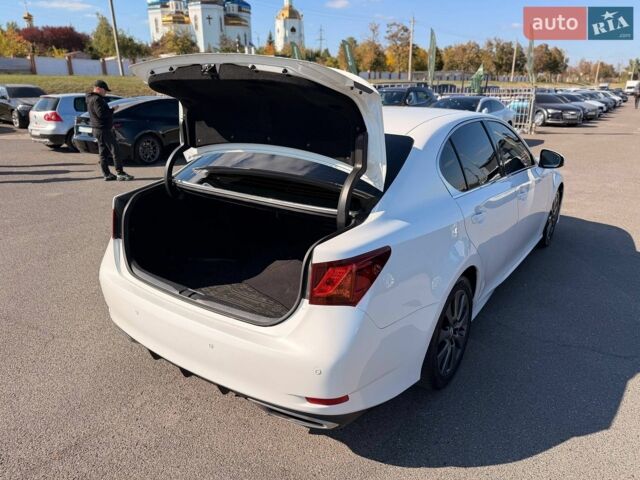 Білий Лексус ГС, об'ємом двигуна 2.5 л та пробігом 234 тис. км за 15000 $, фото 34 на Automoto.ua