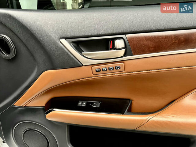 Лексус ГС 2012 у Києві на Automoto.ua Білий Лексус ГС, об'ємом двигуна 3.46 л та пробігом 155 тис. км за 21500 $, фото 46 на Automoto.ua