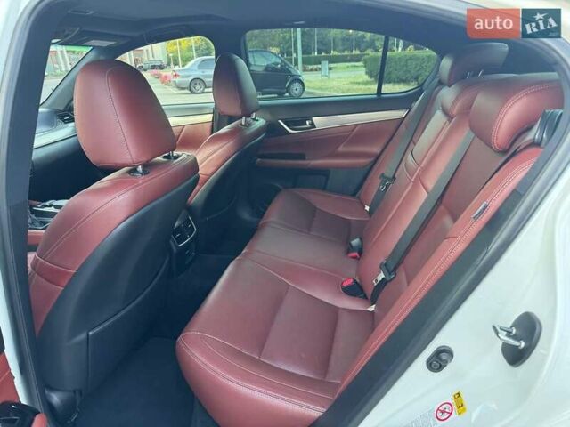 Білий Лексус ГС, об'ємом двигуна 3.46 л та пробігом 182 тис. км за 22000 $, фото 16 на Automoto.ua