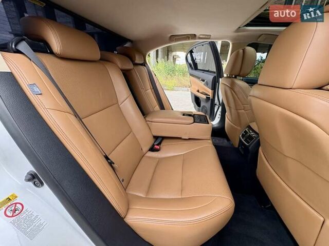 Білий Лексус ГС, об'ємом двигуна 3.46 л та пробігом 140 тис. км за 21900 $, фото 116 на Automoto.ua