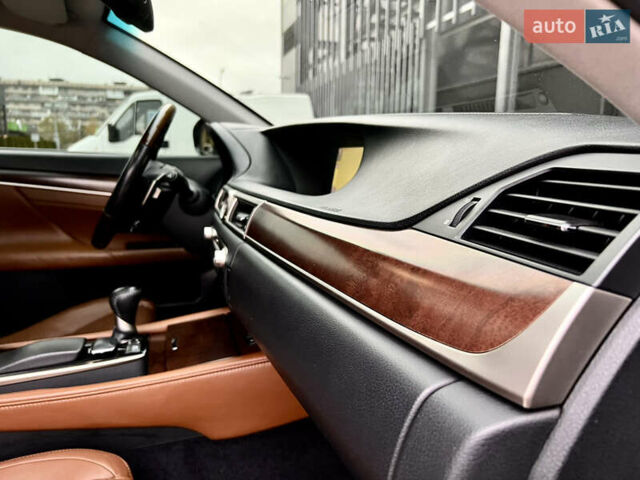 Лексус ГС 2012 у Києві на Automoto.ua Білий Лексус ГС, об'ємом двигуна 3.46 л та пробігом 155 тис. км за 21500 $, фото 50 на Automoto.ua