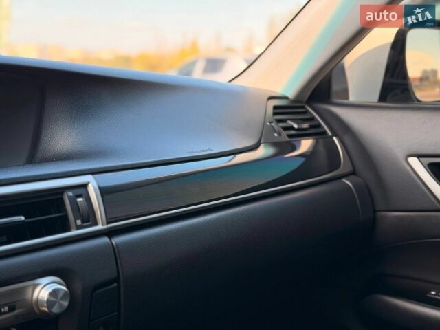 Білий Лексус ГС, об'ємом двигуна 2.5 л та пробігом 234 тис. км за 15000 $, фото 83 на Automoto.ua