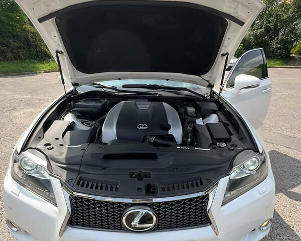 Белый Лексус ГС, объемом двигателя 3.46 л и пробегом 198 тыс. км за 19999 $, фото 26 на Automoto.ua