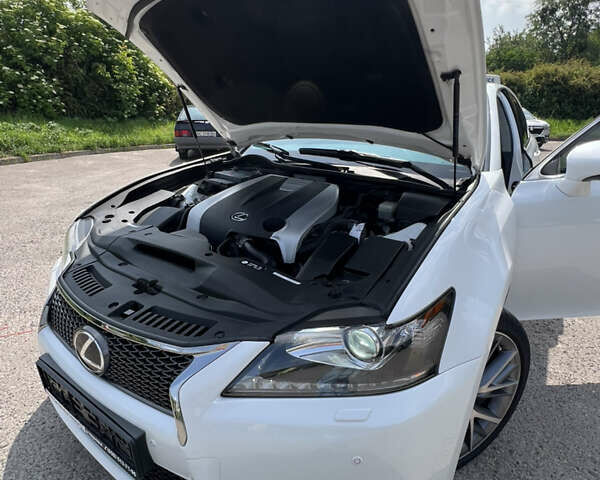 Белый Лексус ГС, объемом двигателя 3.46 л и пробегом 198 тыс. км за 19999 $, фото 25 на Automoto.ua