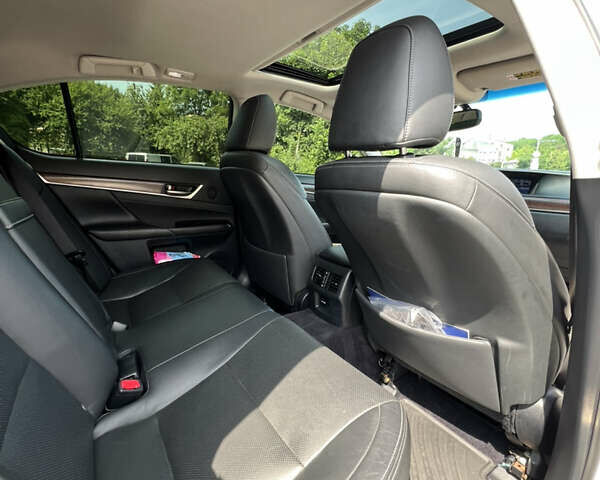 Белый Лексус ГС, объемом двигателя 3.46 л и пробегом 198 тыс. км за 19999 $, фото 11 на Automoto.ua