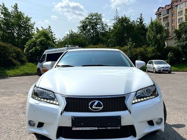 Белый Лексус ГС, объемом двигателя 3.5 л и пробегом 15200 тыс. км за 18449 $, фото 1 на Automoto.ua