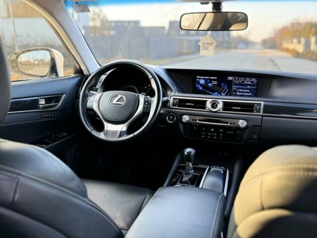 Белый Лексус ГС, объемом двигателя 2.49 л и пробегом 257 тыс. км за 14000 $, фото 7 на Automoto.ua