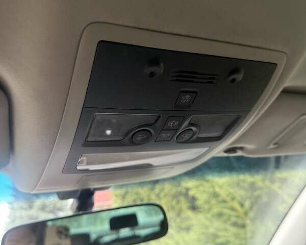 Белый Лексус ГС, объемом двигателя 2.5 л и пробегом 184 тыс. км за 18400 $, фото 11 на Automoto.ua