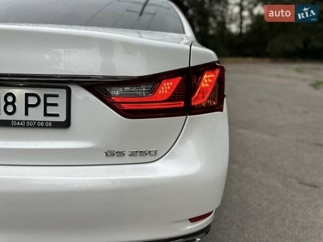 Білий Лексус ГС, об'ємом двигуна 2.5 л та пробігом 192 тис. км за 18500 $, фото 73 на Automoto.ua