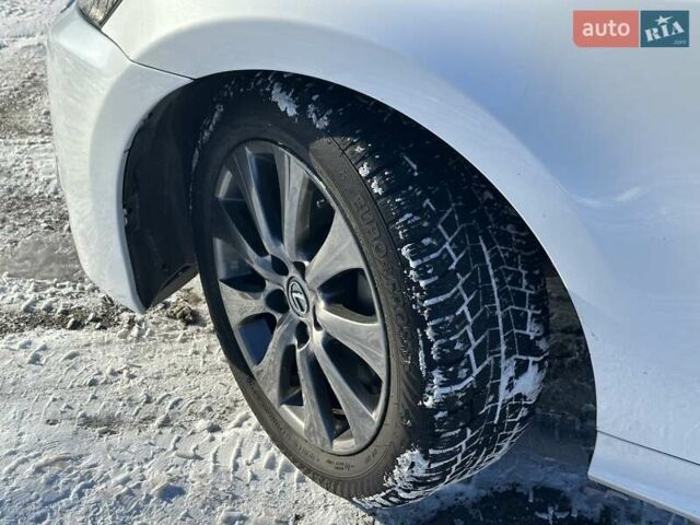 Білий Лексус ГС, об'ємом двигуна 2.49 л та пробігом 299 тис. км за 17490 $, фото 8 на Automoto.ua