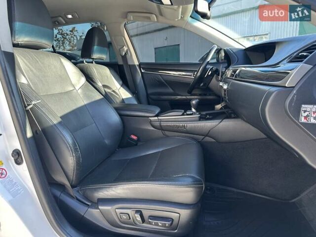 Білий Лексус ГС, об'ємом двигуна 2.49 л та пробігом 299 тис. км за 16990 $, фото 23 на Automoto.ua