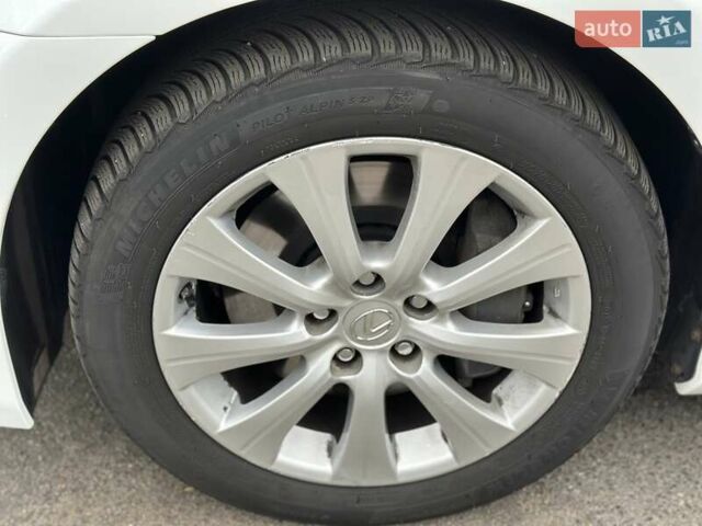 Білий Лексус ГС, об'ємом двигуна 2.5 л та пробігом 192 тис. км за 18500 $, фото 62 на Automoto.ua