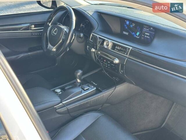 Білий Лексус ГС, об'ємом двигуна 2.49 л та пробігом 299 тис. км за 16990 $, фото 22 на Automoto.ua