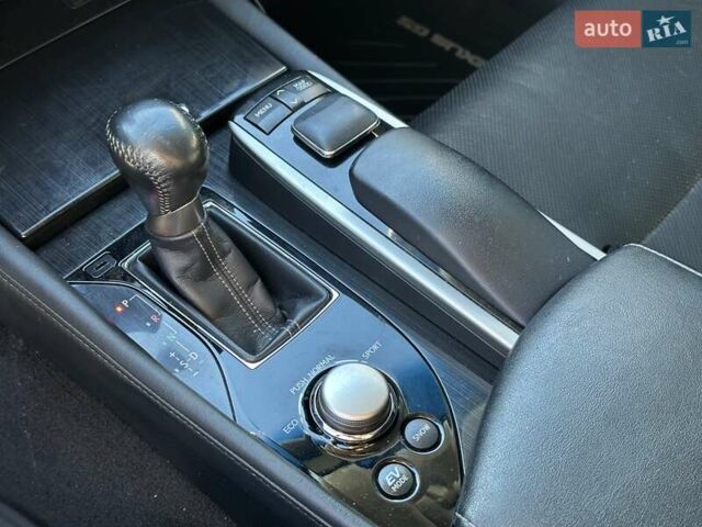 Білий Лексус ГС, об'ємом двигуна 2.49 л та пробігом 299 тис. км за 17490 $, фото 20 на Automoto.ua