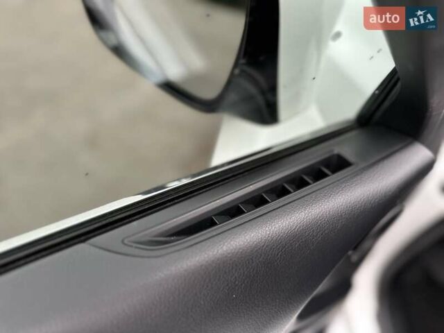 Білий Лексус ГС, об'ємом двигуна 2.5 л та пробігом 192 тис. км за 18500 $, фото 32 на Automoto.ua