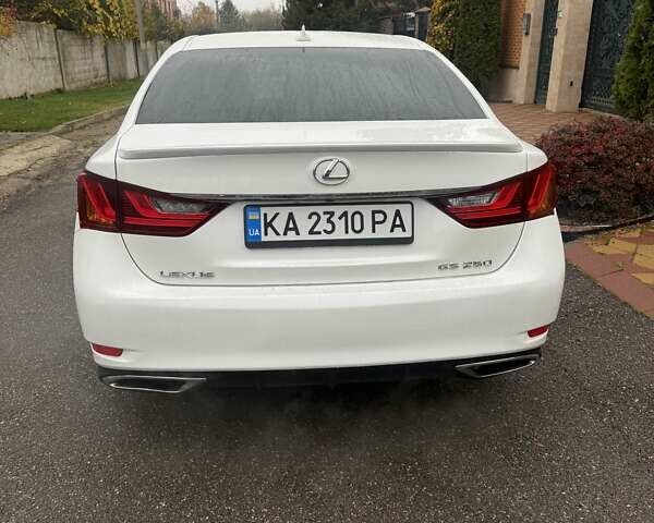 Белый Лексус ГС, объемом двигателя 2.5 л и пробегом 184 тыс. км за 18400 $, фото 4 на Automoto.ua
