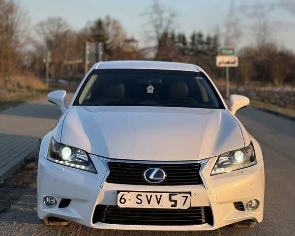 Белый Лексус ГС, объемом двигателя 2.49 л и пробегом 257 тыс. км за 14000 $, фото 16 на Automoto.ua