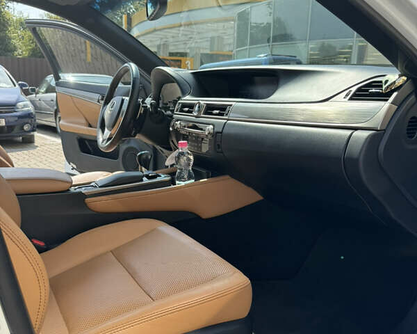 Білий Лексус ГС, об'ємом двигуна 3.46 л та пробігом 130 тис. км за 17900 $, фото 38 на Automoto.ua