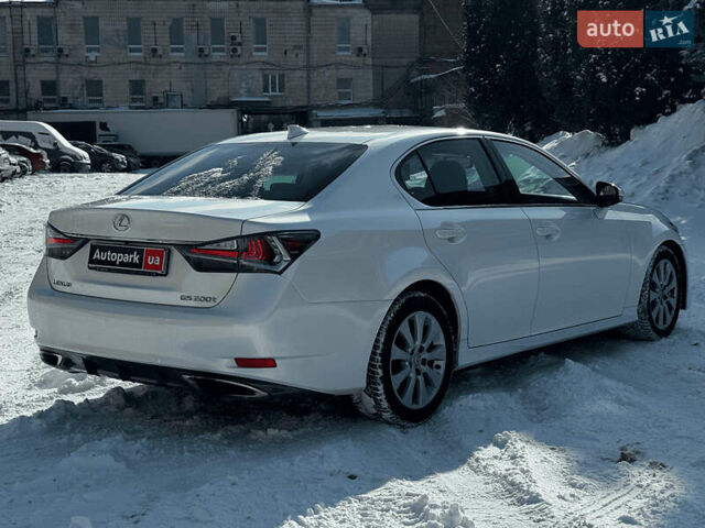 Белый Лексус ГС, объемом двигателя 2 л и пробегом 313 тыс. км за 19790 $, фото 3 на Automoto.ua