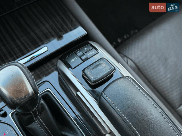 Белый Лексус ГС, объемом двигателя 2 л и пробегом 313 тыс. км за 19790 $, фото 26 на Automoto.ua