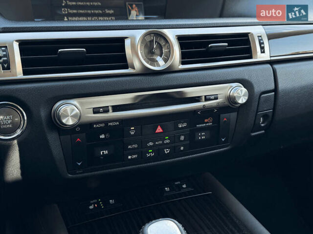 Белый Лексус ГС, объемом двигателя 2 л и пробегом 313 тыс. км за 19790 $, фото 28 на Automoto.ua