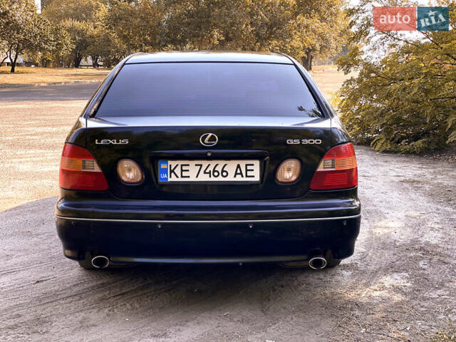 Черный Лексус ГС, объемом двигателя 3 л и пробегом 290 тыс. км за 3900 $, фото 4 на Automoto.ua
