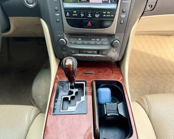 Черный Лексус ГС, объемом двигателя 3 л и пробегом 310 тыс. км за 9200 $, фото 3 на Automoto.ua