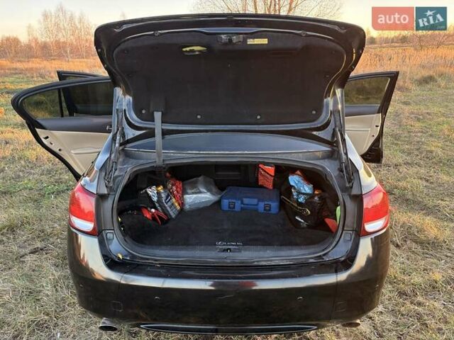 Черный Лексус ГС, объемом двигателя 3 л и пробегом 200 тыс. км за 7500 $, фото 31 на Automoto.ua