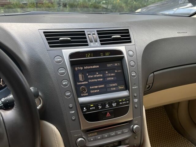 Черный Лексус ГС, объемом двигателя 3 л и пробегом 276 тыс. км за 8000 $, фото 5 на Automoto.ua